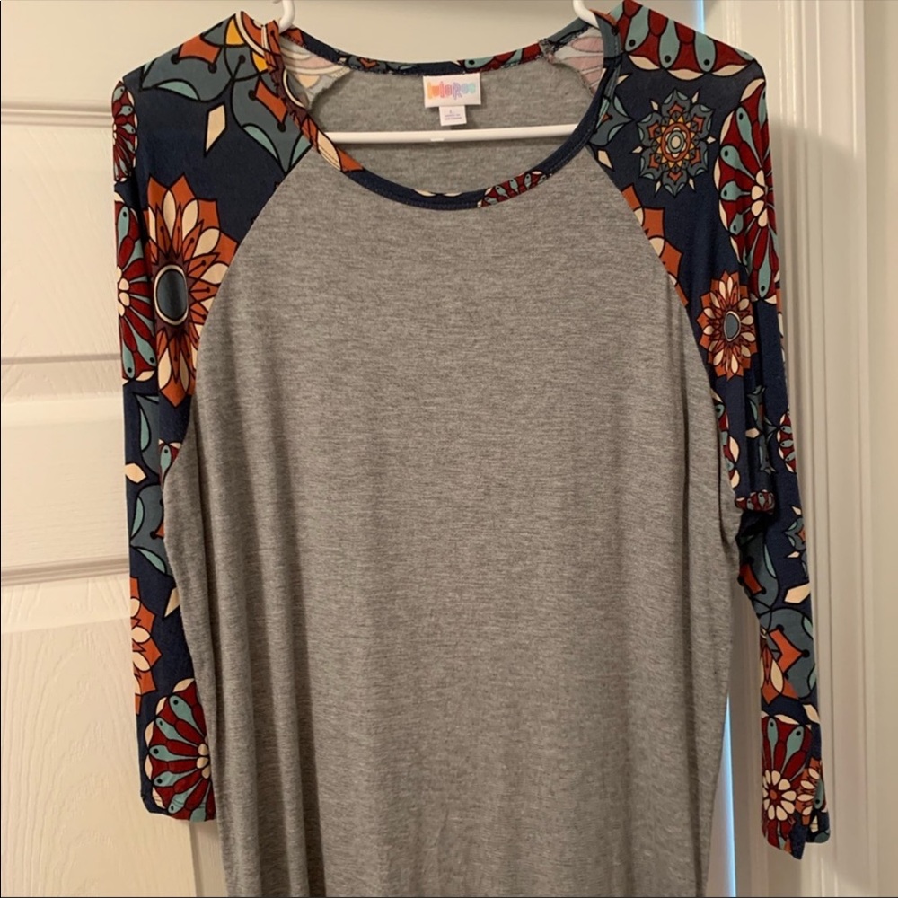 Lularoe Randy shirt